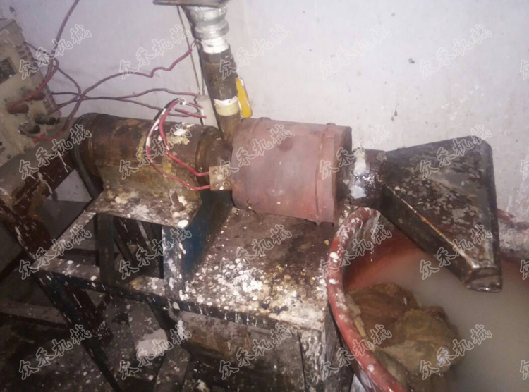 怎么选择寿命长质量好的擀面皮机看老机器